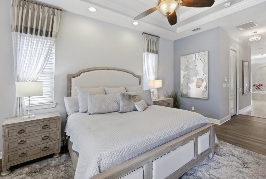 For Sale: $2,000,000 (4 beds, 3 baths, 3006 Square Feet)