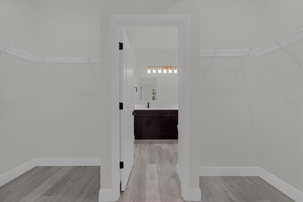 For Sale: $308,000 (4 beds, 3 baths, 1827 Square Feet)