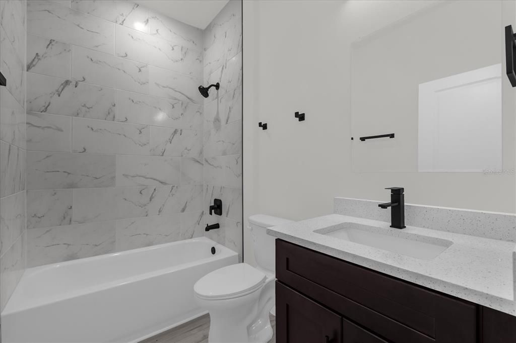 For Sale: $308,000 (4 beds, 3 baths, 1827 Square Feet)
