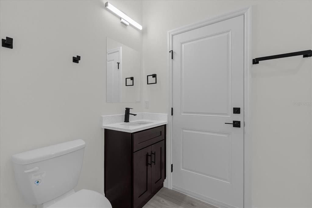 For Sale: $308,000 (4 beds, 3 baths, 1827 Square Feet)