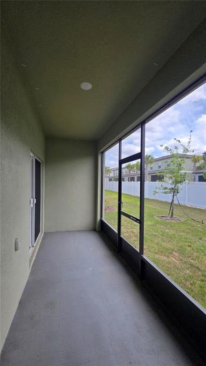 For Rent: $2,200 (3 beds, 2 baths, 1634 Square Feet)