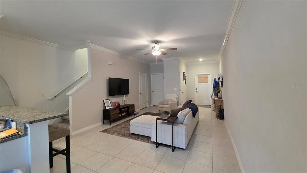 For Rent: $2,200 (3 beds, 2 baths, 1634 Square Feet)