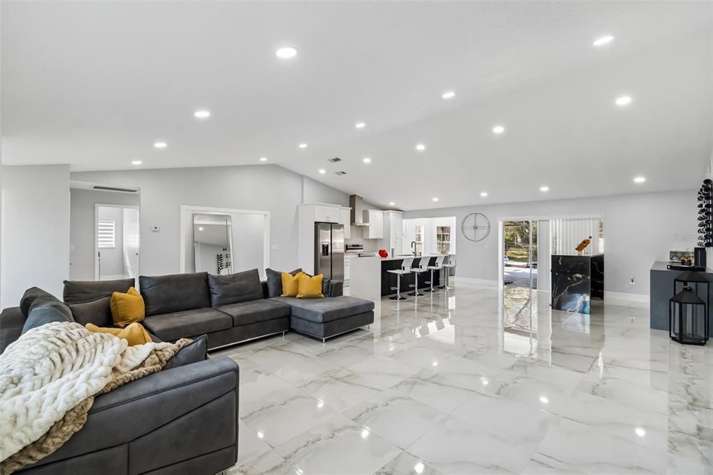 На продажу: $460,000 (3 спален, 2 ванн, 2149 Квадратных фут)