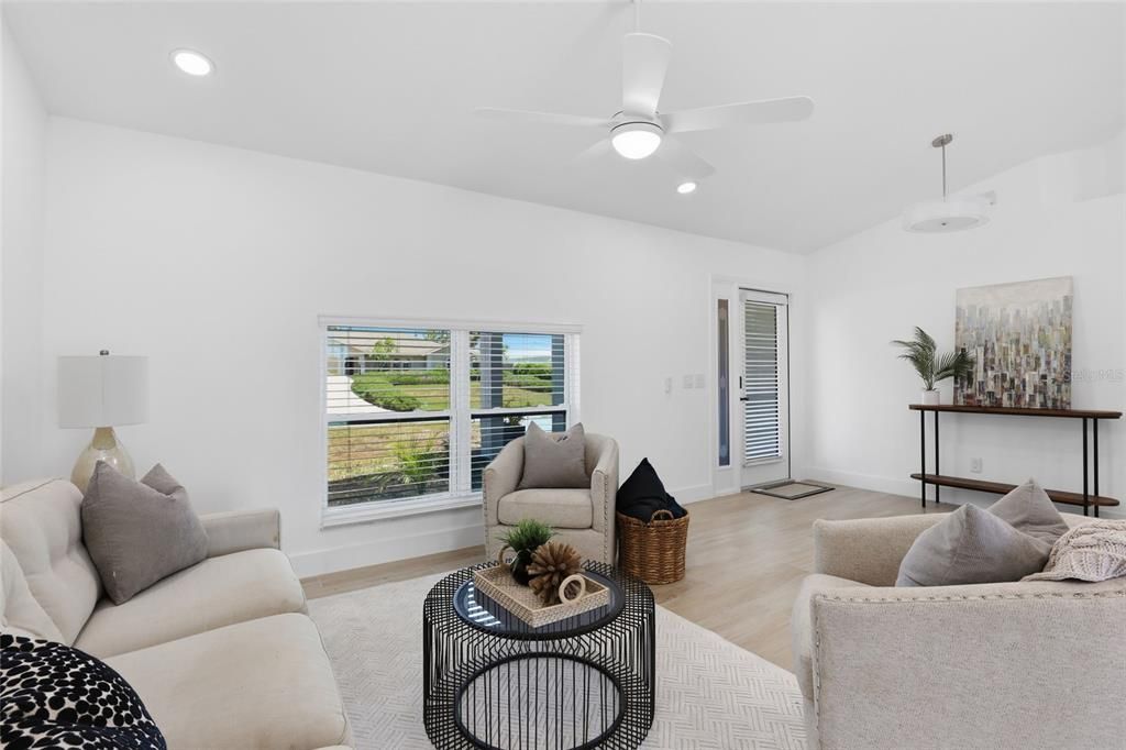For Sale: $429,900 (3 beds, 2 baths, 1663 Square Feet)