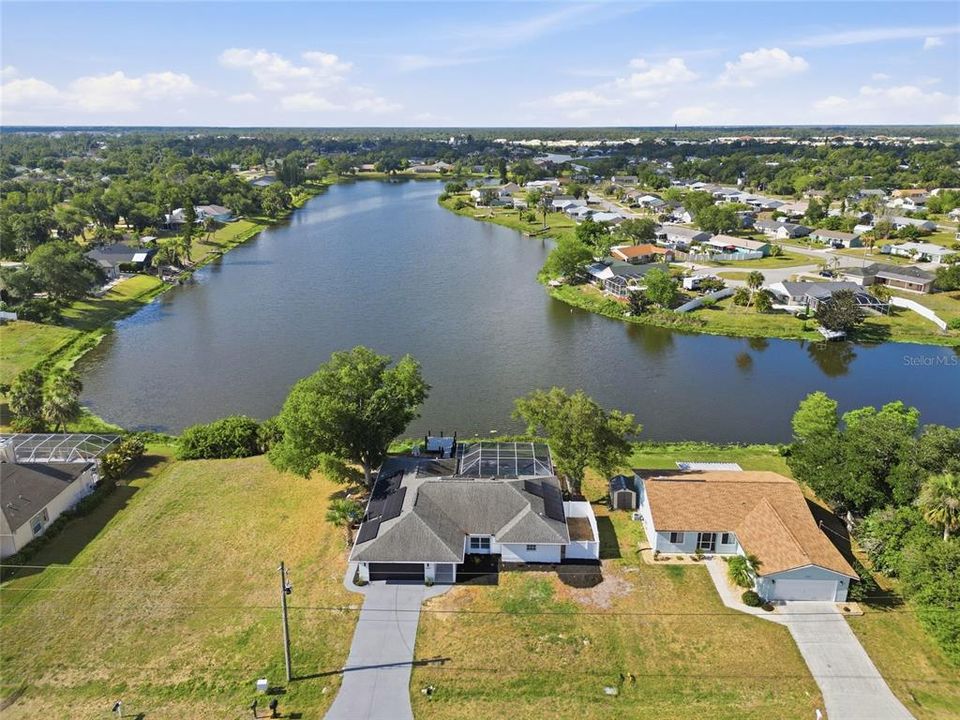 For Sale: $429,900 (3 beds, 2 baths, 1663 Square Feet)