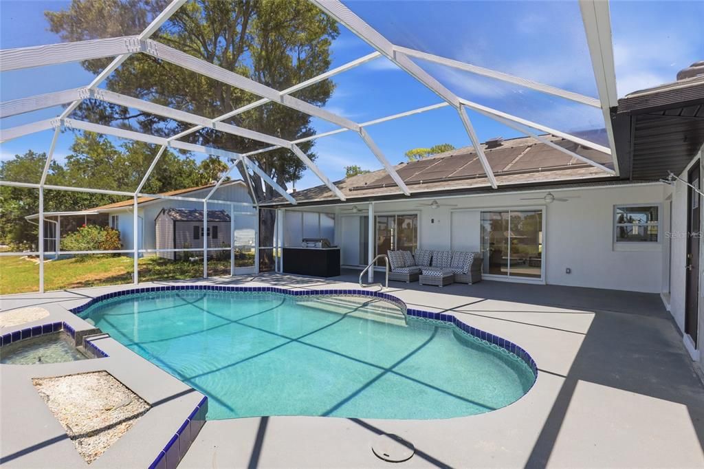 For Sale: $429,900 (3 beds, 2 baths, 1663 Square Feet)