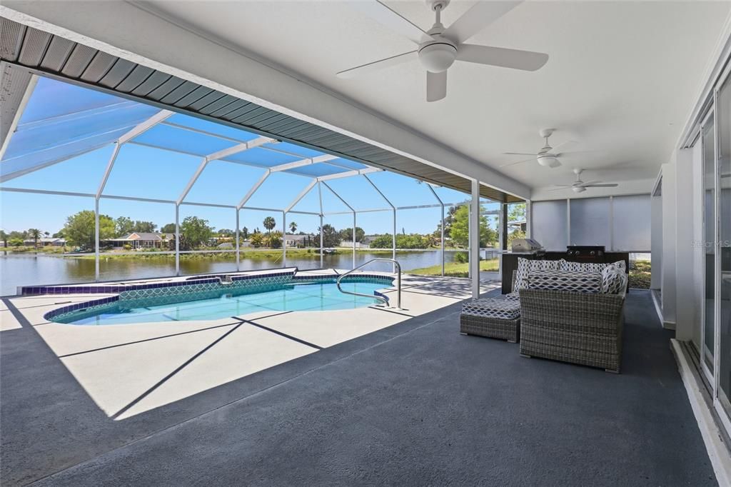 For Sale: $429,900 (3 beds, 2 baths, 1663 Square Feet)
