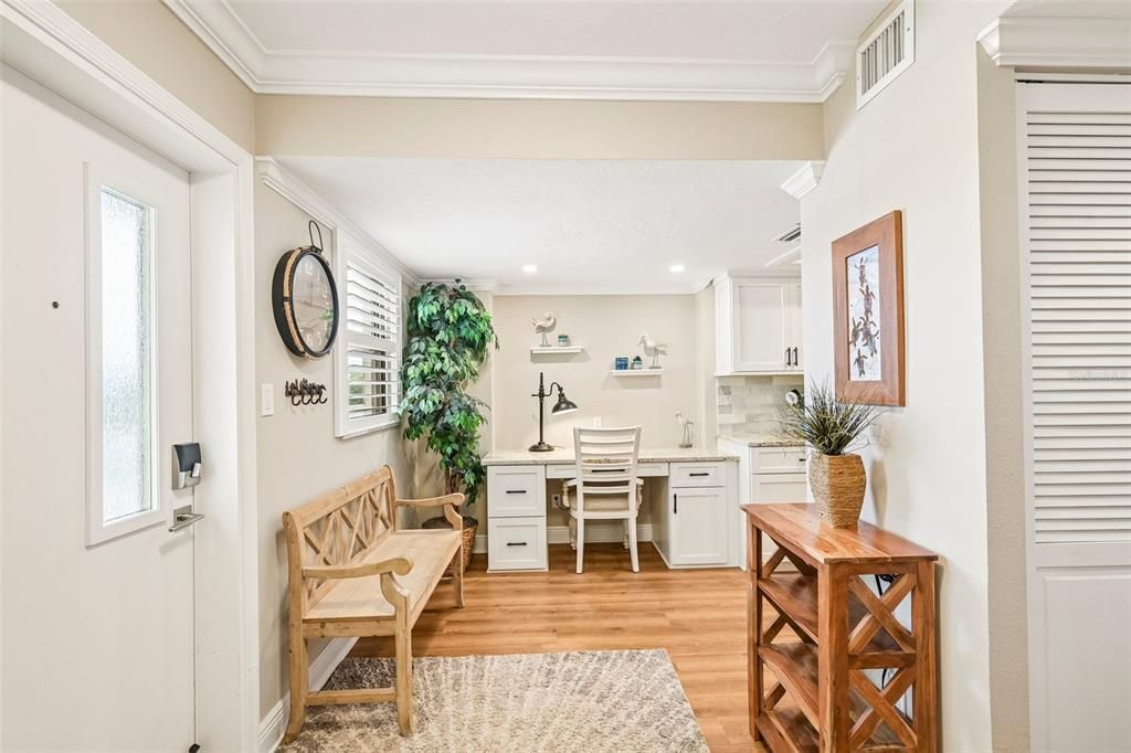 For Sale: $1,175,000 (2 beds, 2 baths, 1361 Square Feet)