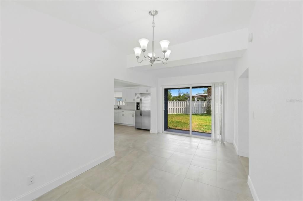 На продажу: $499,000 (3 спален, 2 ванн, 1580 Квадратных фут)