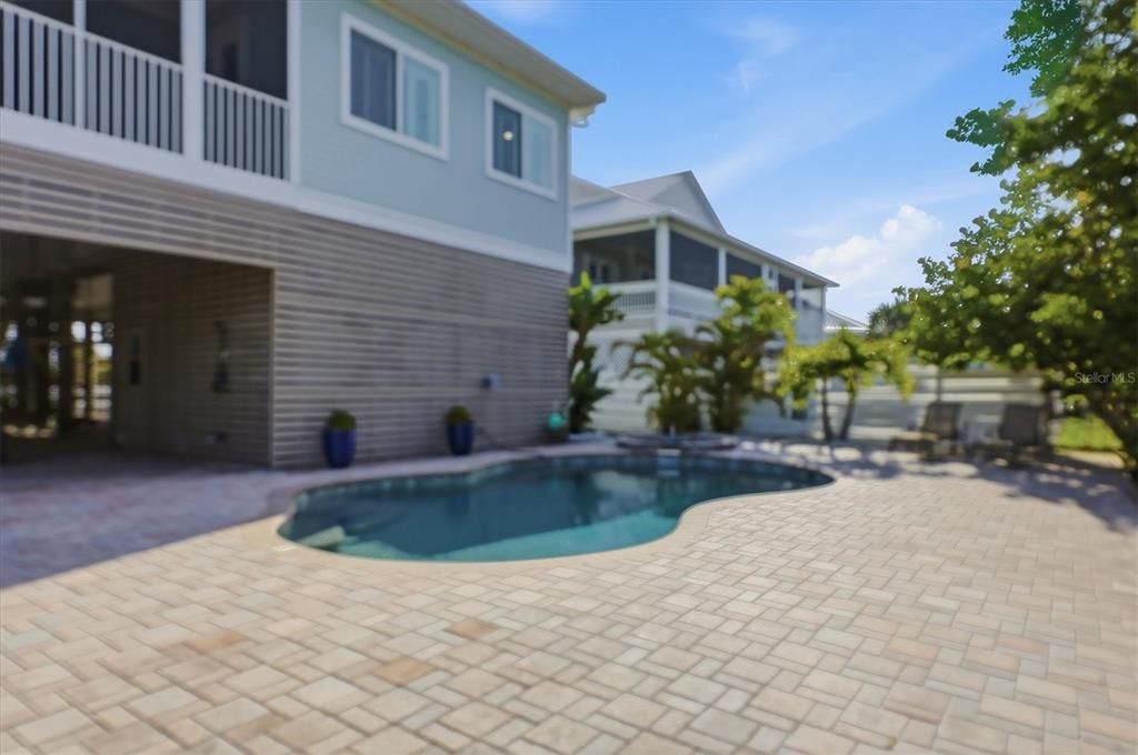 For Sale: $2,195,000 (3 beds, 3 baths, 3465 Square Feet)