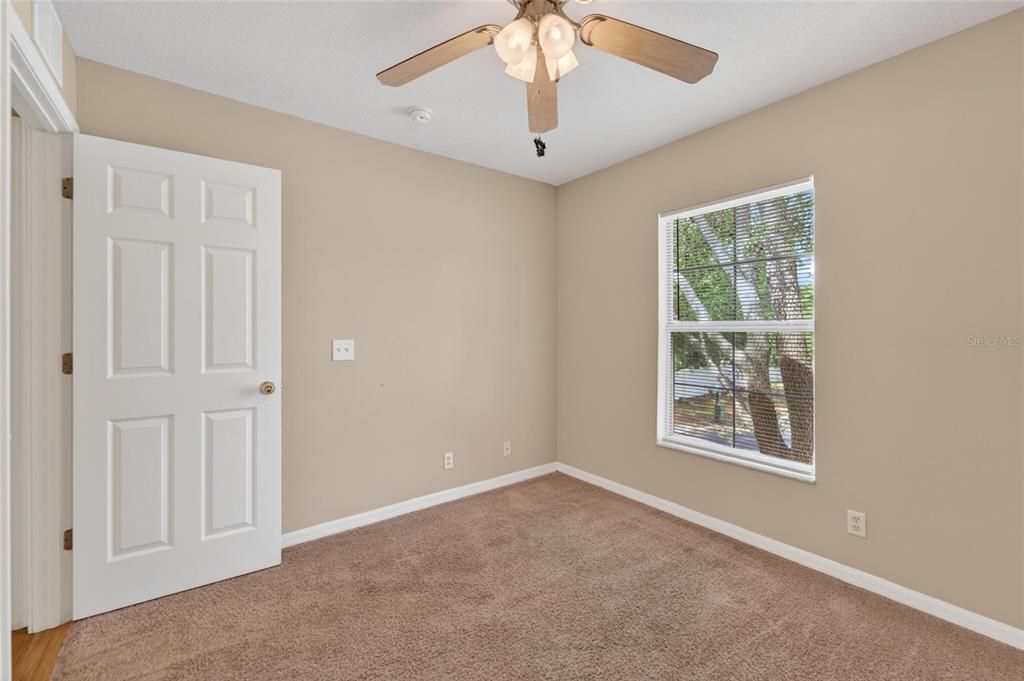 For Sale: $196,500 (3 beds, 2 baths, 1408 Square Feet)