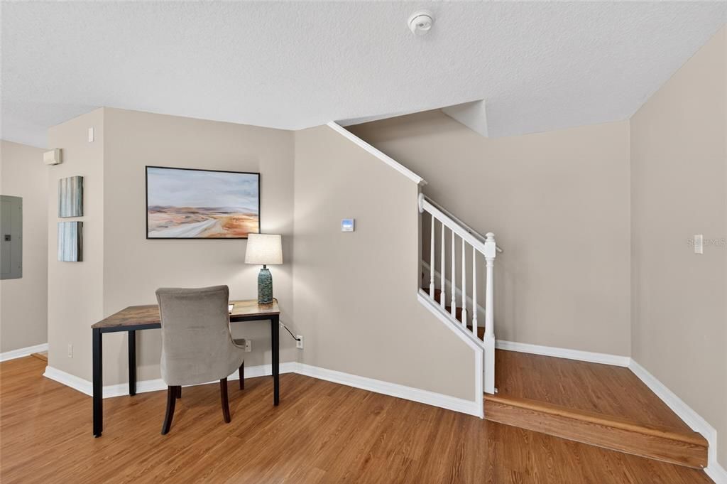 For Sale: $196,500 (3 beds, 2 baths, 1408 Square Feet)