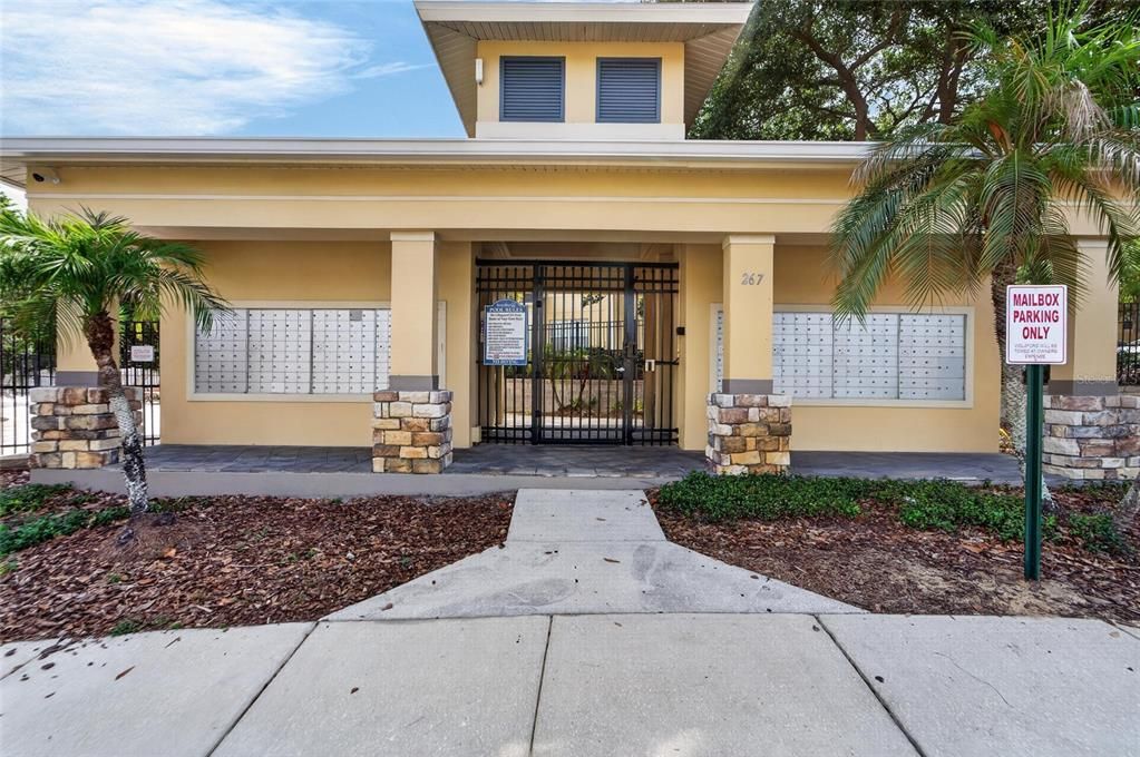 For Sale: $196,500 (3 beds, 2 baths, 1408 Square Feet)