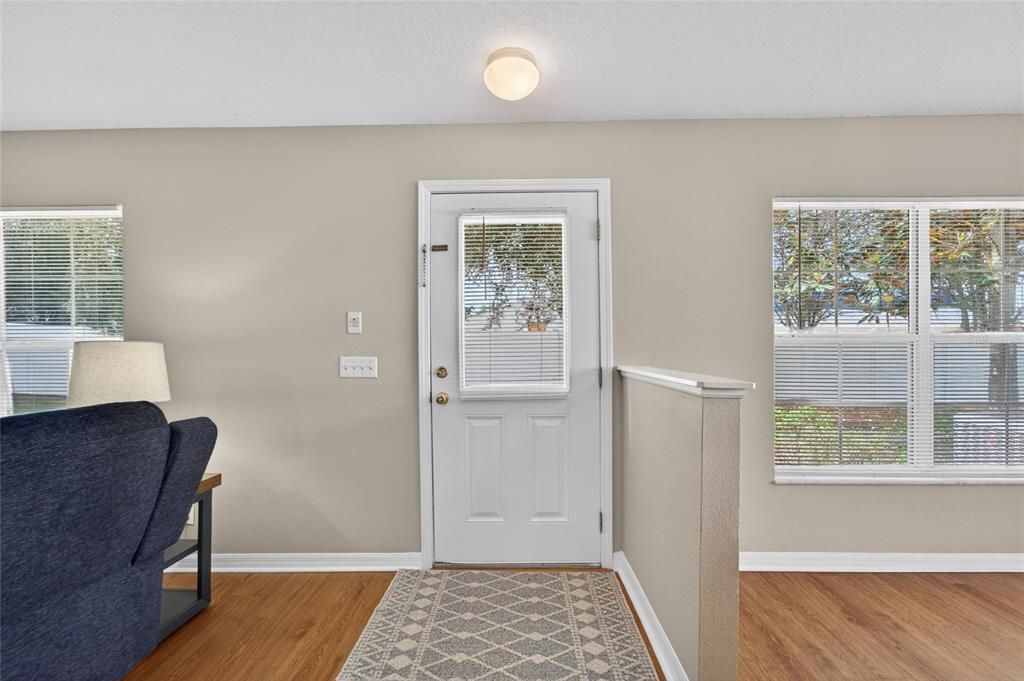 For Sale: $196,500 (3 beds, 2 baths, 1408 Square Feet)