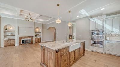 В аренду: $15,000 (6 спален, 4 ванн, 4755 Квадратных фут)