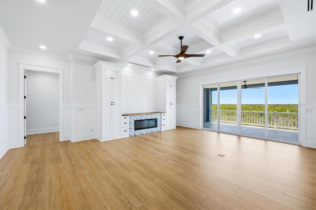 En Venta: $2,295,000 (3 camas, 2 baños, 2839 Pies cuadrados)