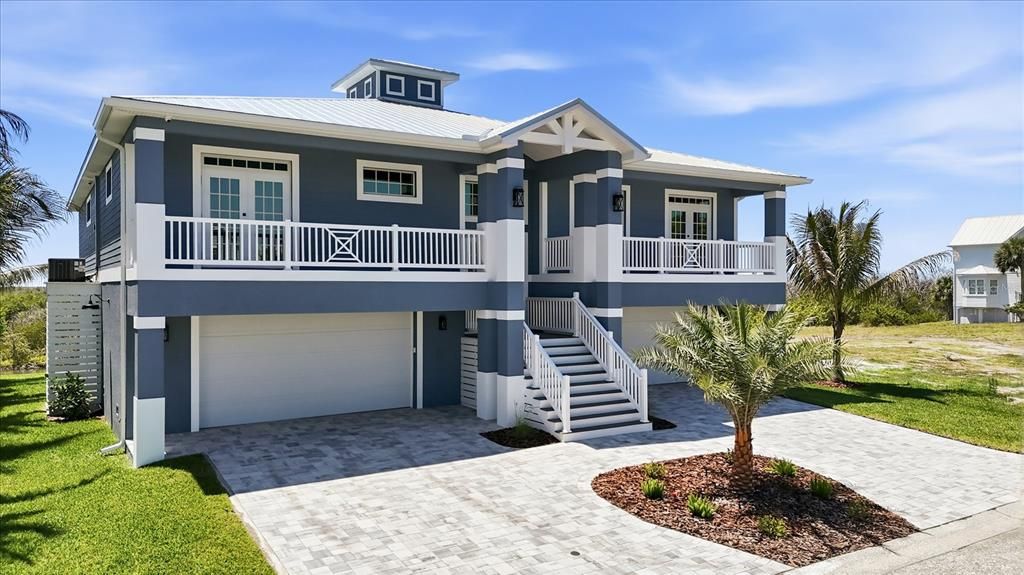 En Venta: $2,295,000 (3 camas, 2 baños, 2839 Pies cuadrados)