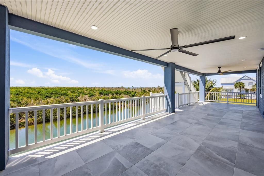 En Venta: $2,295,000 (3 camas, 2 baños, 2839 Pies cuadrados)