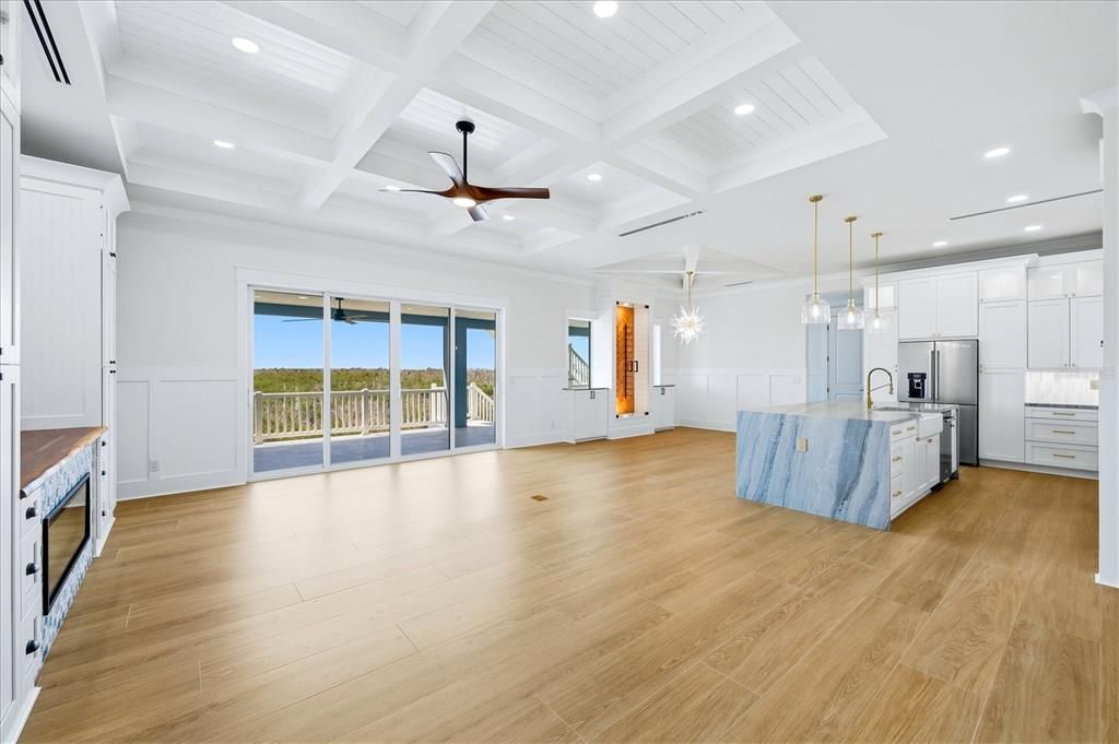 En Venta: $2,295,000 (3 camas, 2 baños, 2839 Pies cuadrados)