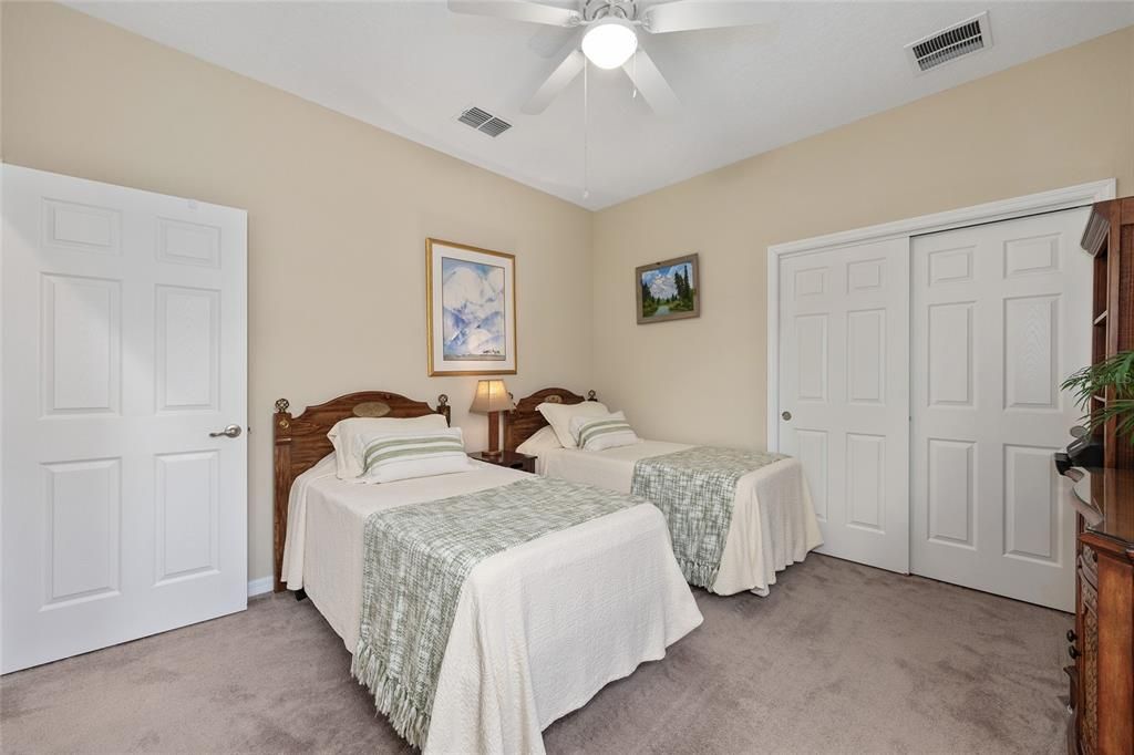 Activo con contrato: $249,900 (2 camas, 2 baños, 1344 Pies cuadrados)