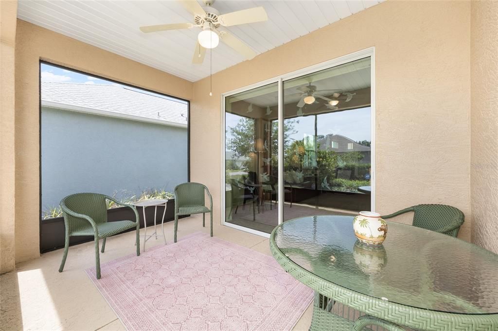 Activo con contrato: $249,900 (2 camas, 2 baños, 1344 Pies cuadrados)