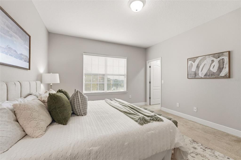For Sale: $389,900 (3 beds, 2 baths, 1584 Square Feet)