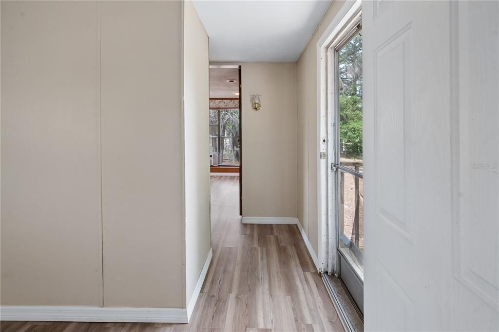 For Sale: $149,000 (3 beds, 2 baths, 1260 Square Feet)