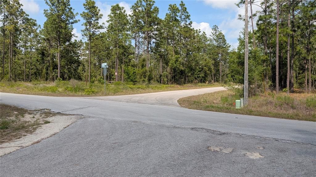 待售: $17,500 (0.24 acres)