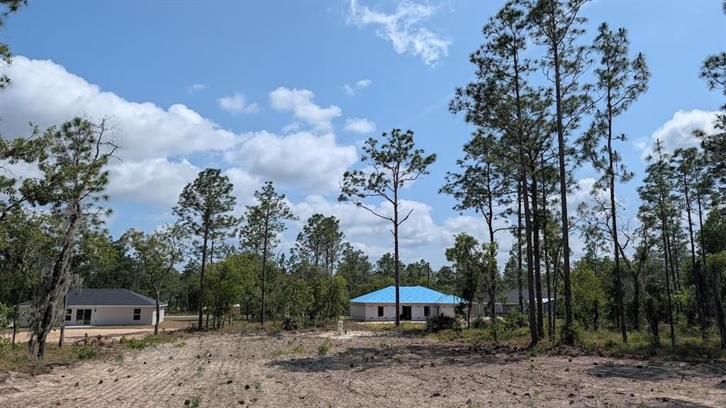待售: $17,500 (0.24 acres)