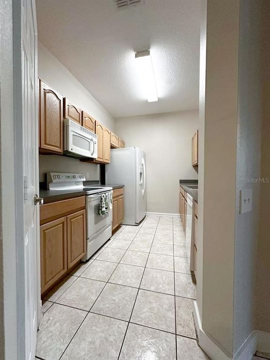 En Venta: $195,000 (2 camas, 2 baños, 1050 Pies cuadrados)