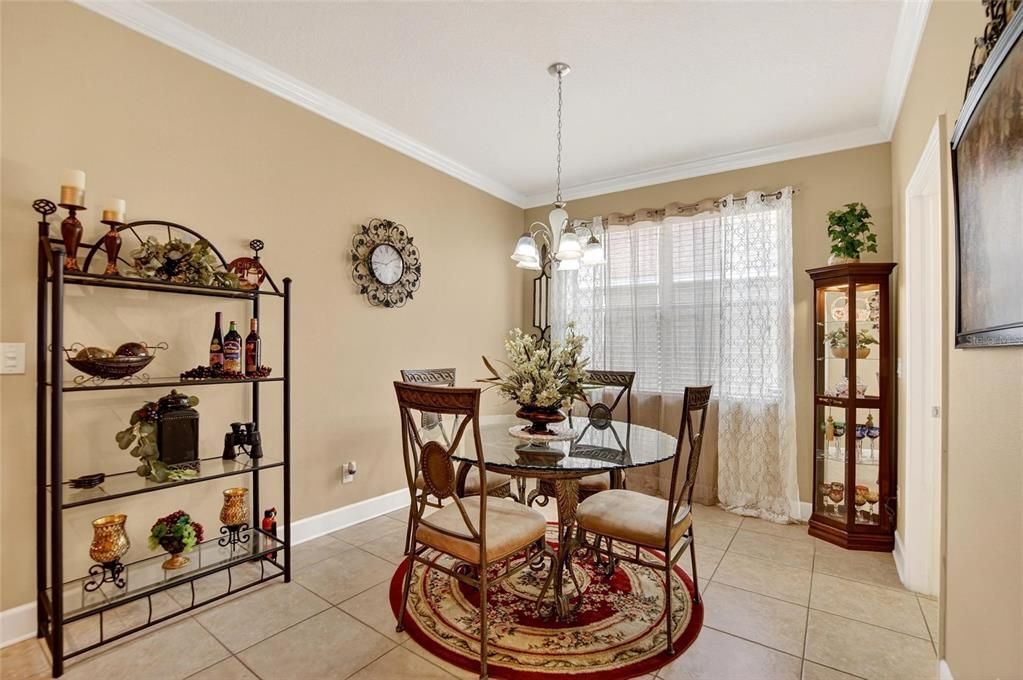 En Venta: $538,000 (4 camas, 3 baños, 2830 Pies cuadrados)