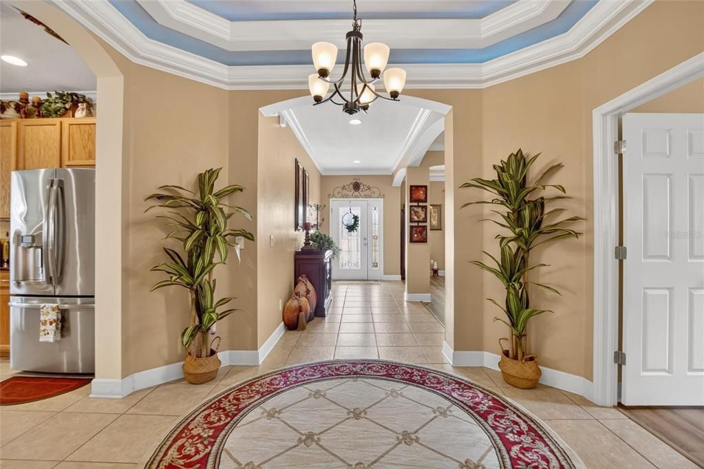 En Venta: $538,000 (4 camas, 3 baños, 2830 Pies cuadrados)