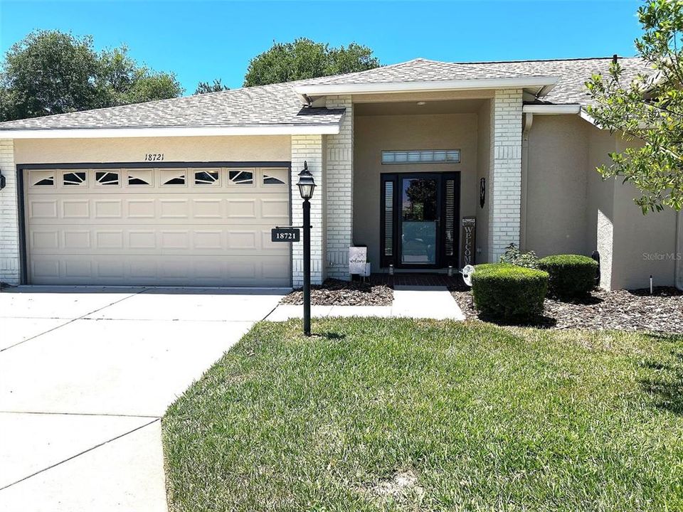 Active With Contract: $305,000 (2 beds, 2 baths, 1703 Square Feet)