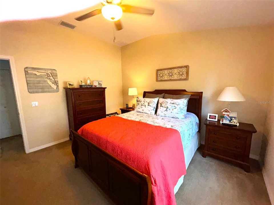 Active With Contract: $305,000 (2 beds, 2 baths, 1703 Square Feet)