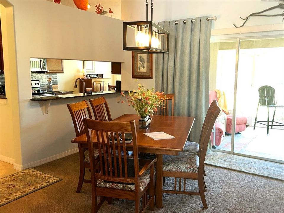 Active With Contract: $305,000 (2 beds, 2 baths, 1703 Square Feet)