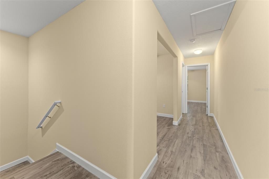Activo con contrato: $239,900 (2 camas, 2 baños, 1564 Pies cuadrados)