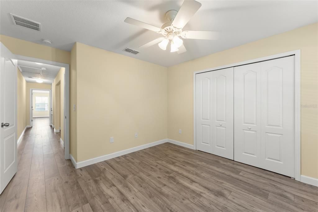 Activo con contrato: $239,900 (2 camas, 2 baños, 1564 Pies cuadrados)