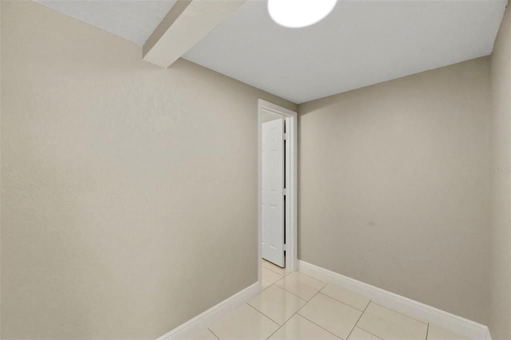 Activo con contrato: $315,000 (3 camas, 2 baños, 1296 Pies cuadrados)
