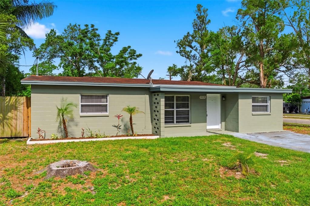 Activo con contrato: $315,000 (3 camas, 2 baños, 1296 Pies cuadrados)