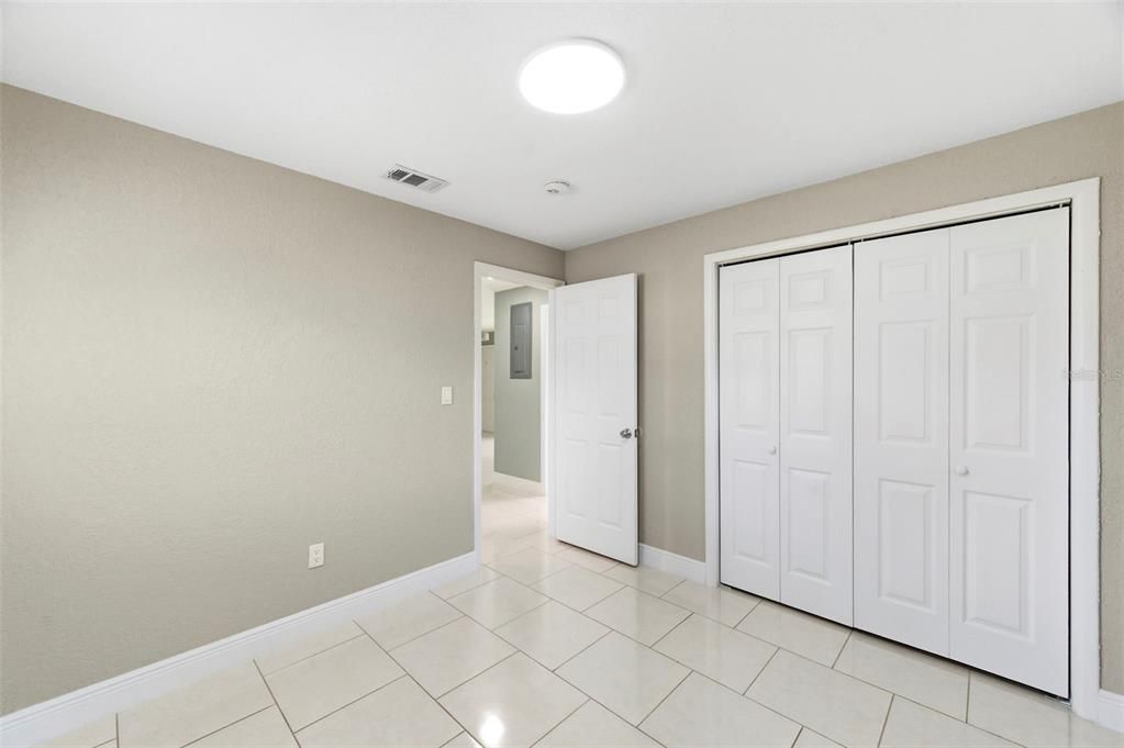 Activo con contrato: $315,000 (3 camas, 2 baños, 1296 Pies cuadrados)