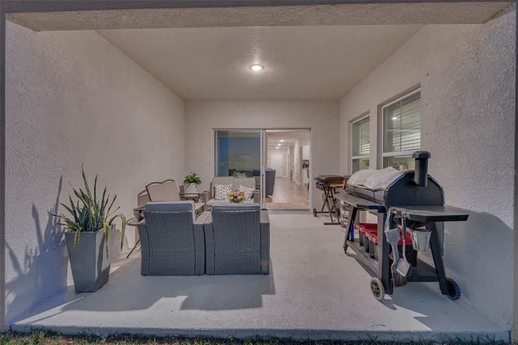 For Rent: $4,500 (7 beds, 3 baths, 3818 Square Feet)