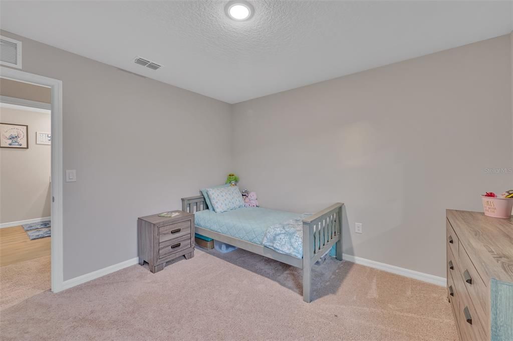 For Rent: $4,500 (7 beds, 3 baths, 3818 Square Feet)