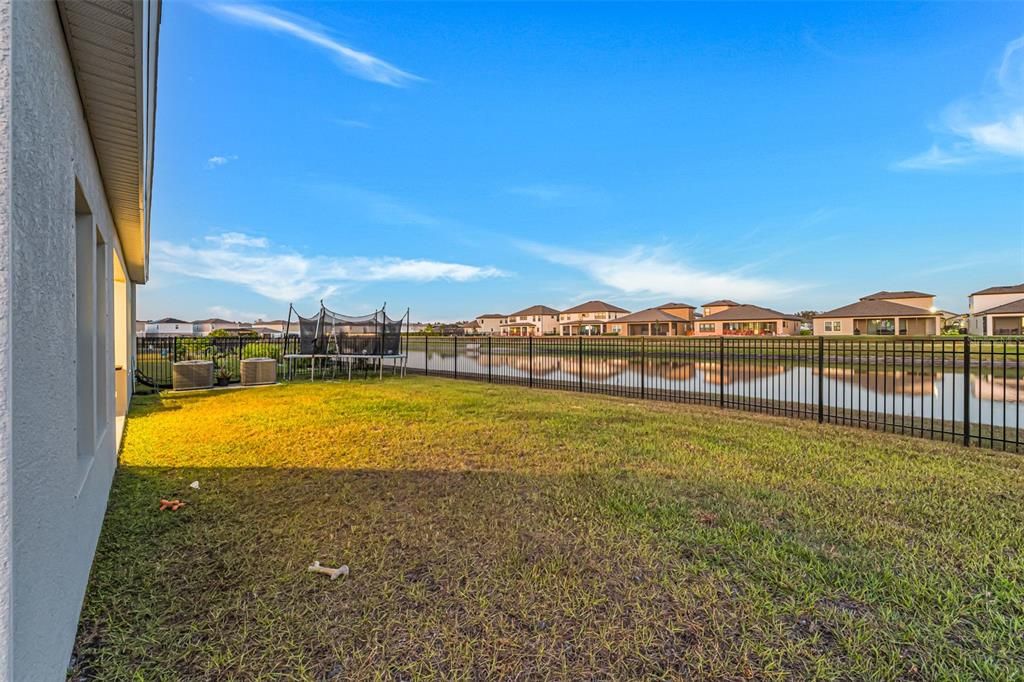 For Rent: $4,500 (7 beds, 3 baths, 3818 Square Feet)