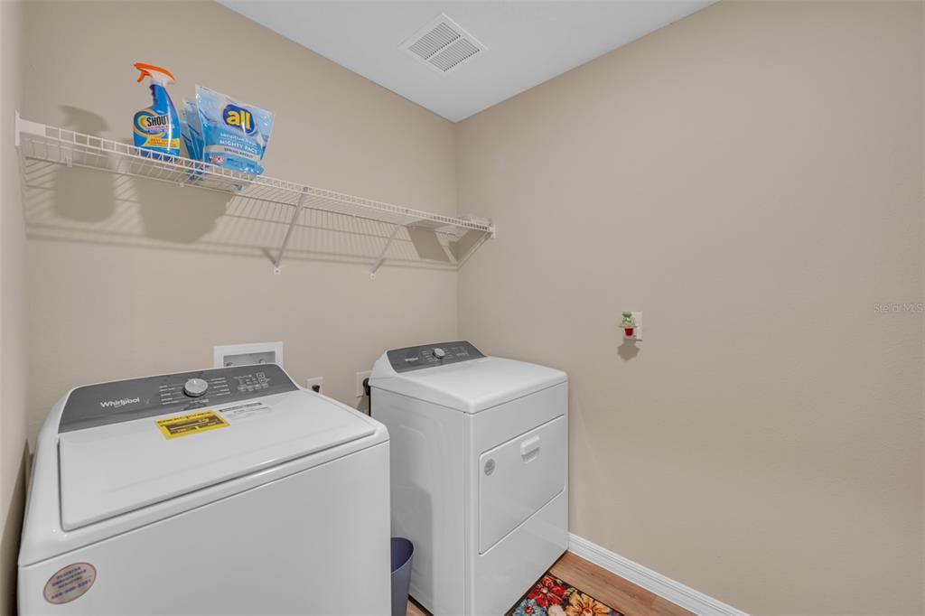 For Rent: $4,500 (7 beds, 3 baths, 3818 Square Feet)