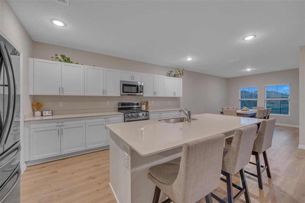 For Rent: $4,500 (7 beds, 3 baths, 3818 Square Feet)