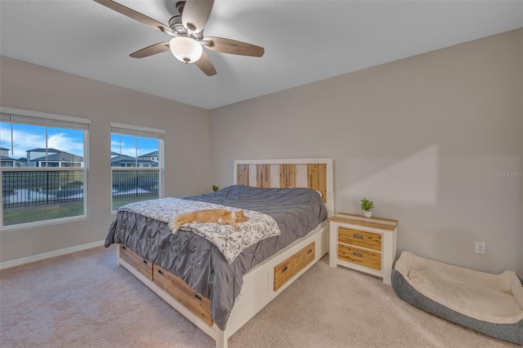 For Rent: $4,500 (7 beds, 3 baths, 3818 Square Feet)