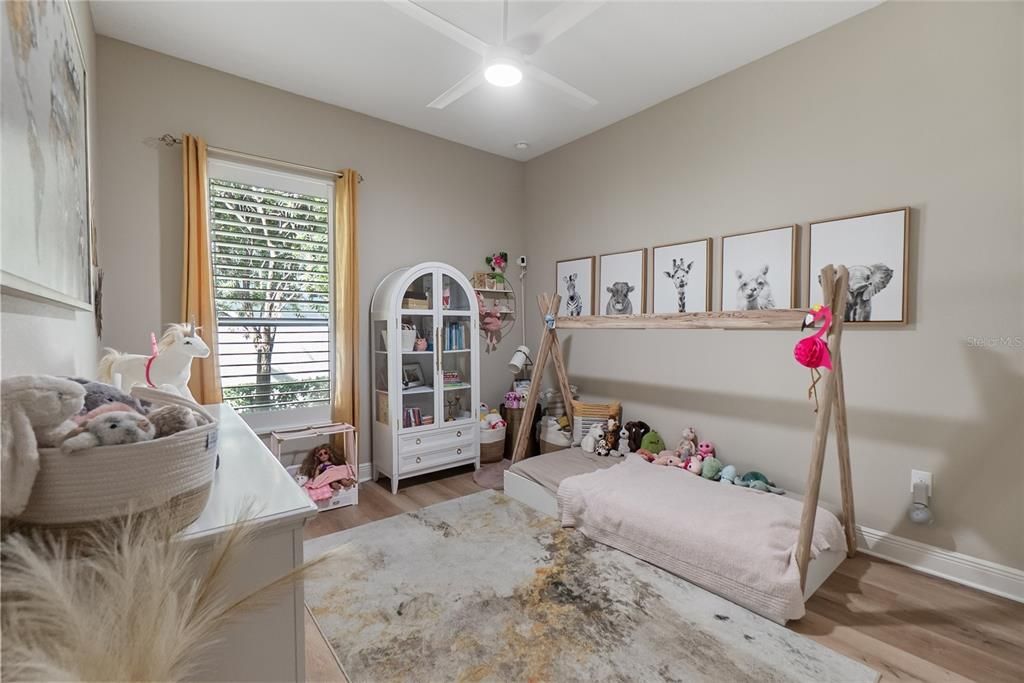 En Venta: $1,299,000 (4 camas, 3 baños, 2754 Pies cuadrados)