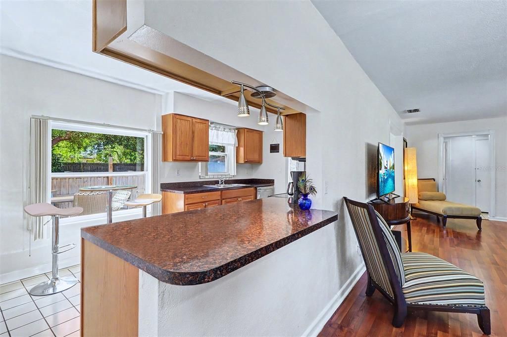 Active With Contract: $360,000 (2 beds, 1 baths, 1180 Square Feet)