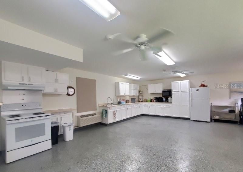 For Rent: $1,300 (1 beds, 1 baths, 675 Square Feet)