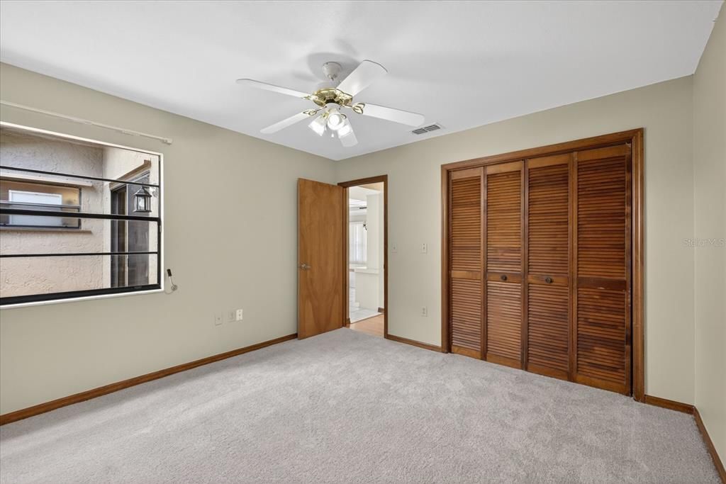 Active With Contract: $599,900 (3 beds, 2 baths, 1750 Square Feet)
